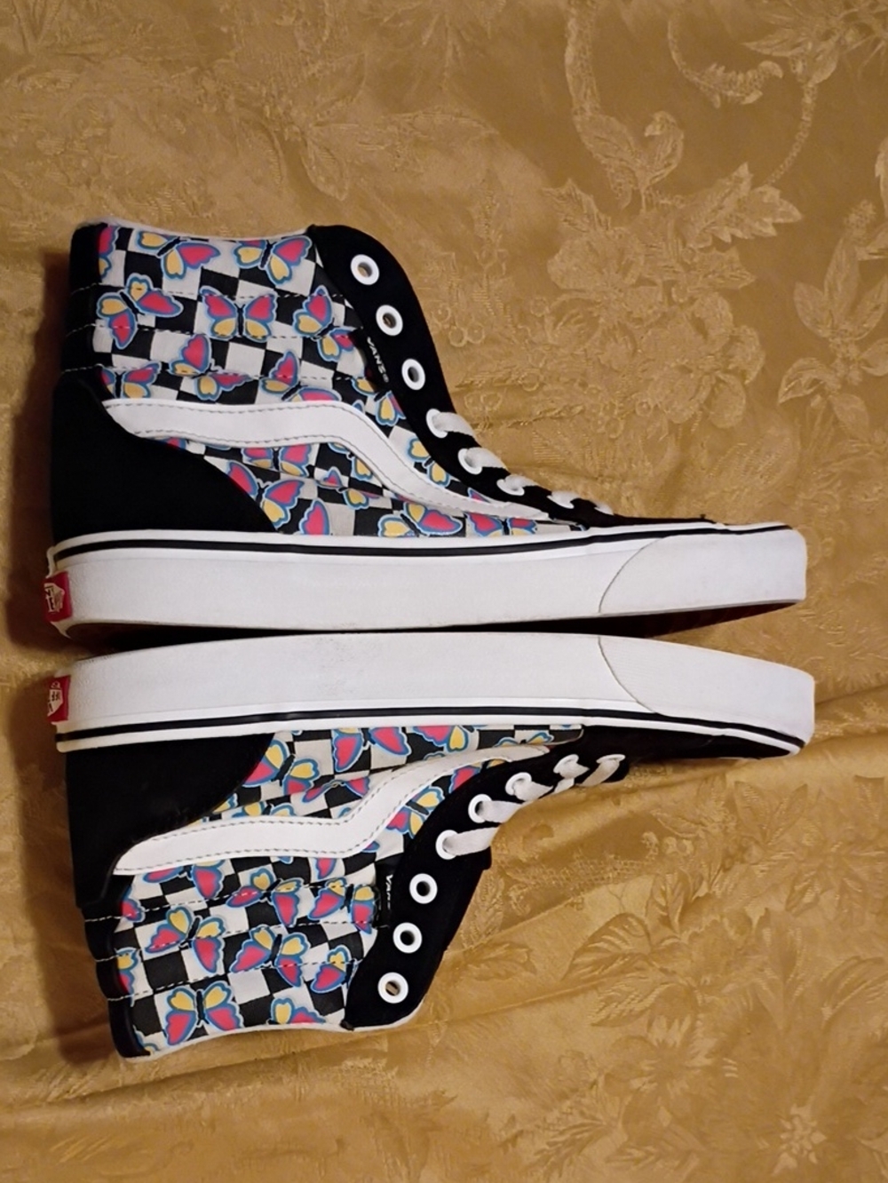 VANS Black High-Top with Colorful Butterfly'sHeart Pattern Women's 9.0 Men's 7.5 - Picture 6 of 9